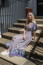 Load image into Gallery viewer, Lilac Maxi With Sleeve Detail
